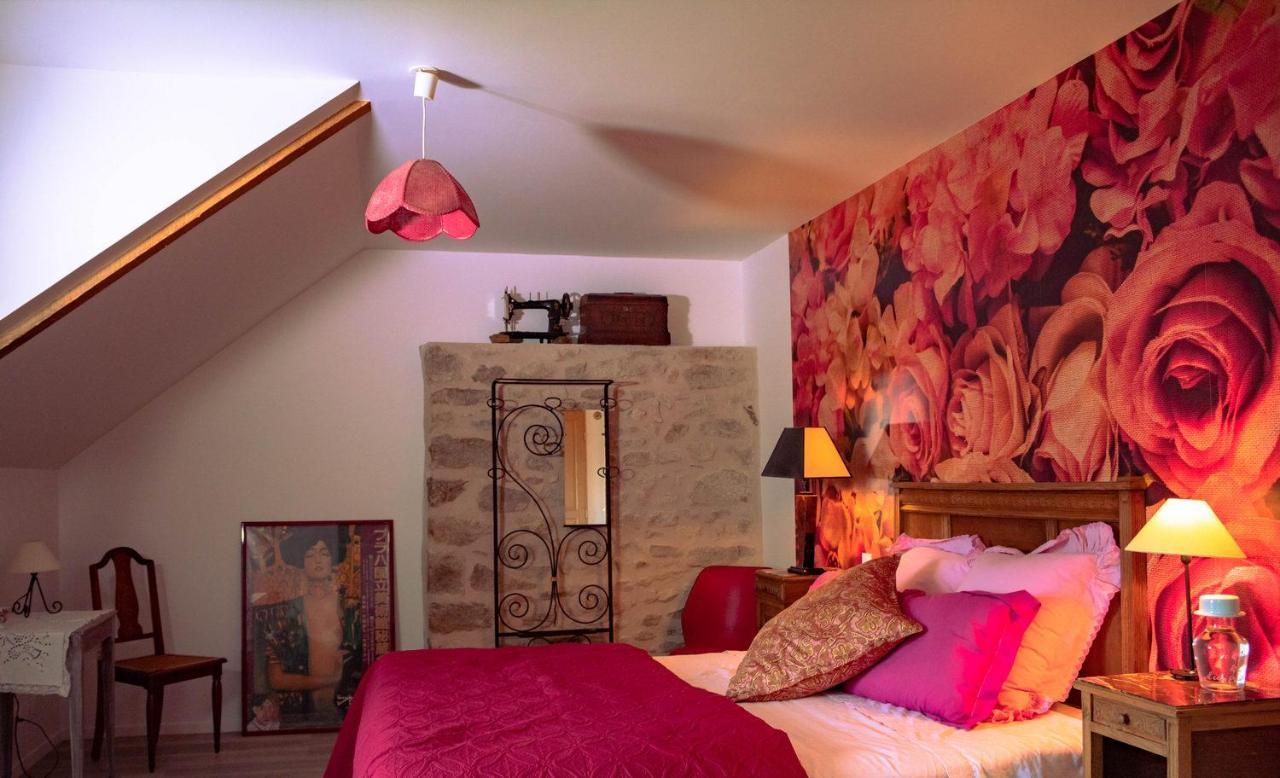 Les Jardins De Nanine Bed and Breakfast Lapleau Exteriör bild